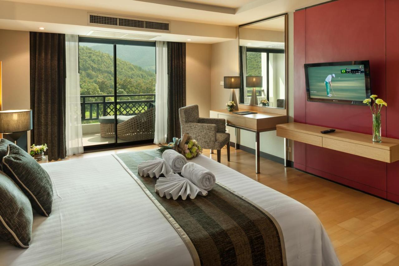 Alpine Golf Resort Chiang Mai Ban Huai Sai Nua Esterno foto