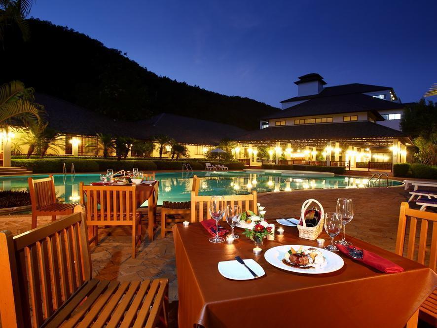 Alpine Golf Resort Chiang Mai Ban Huai Sai Nua Esterno foto
